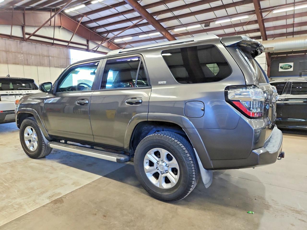 2015 Toyota 4runner, SR5