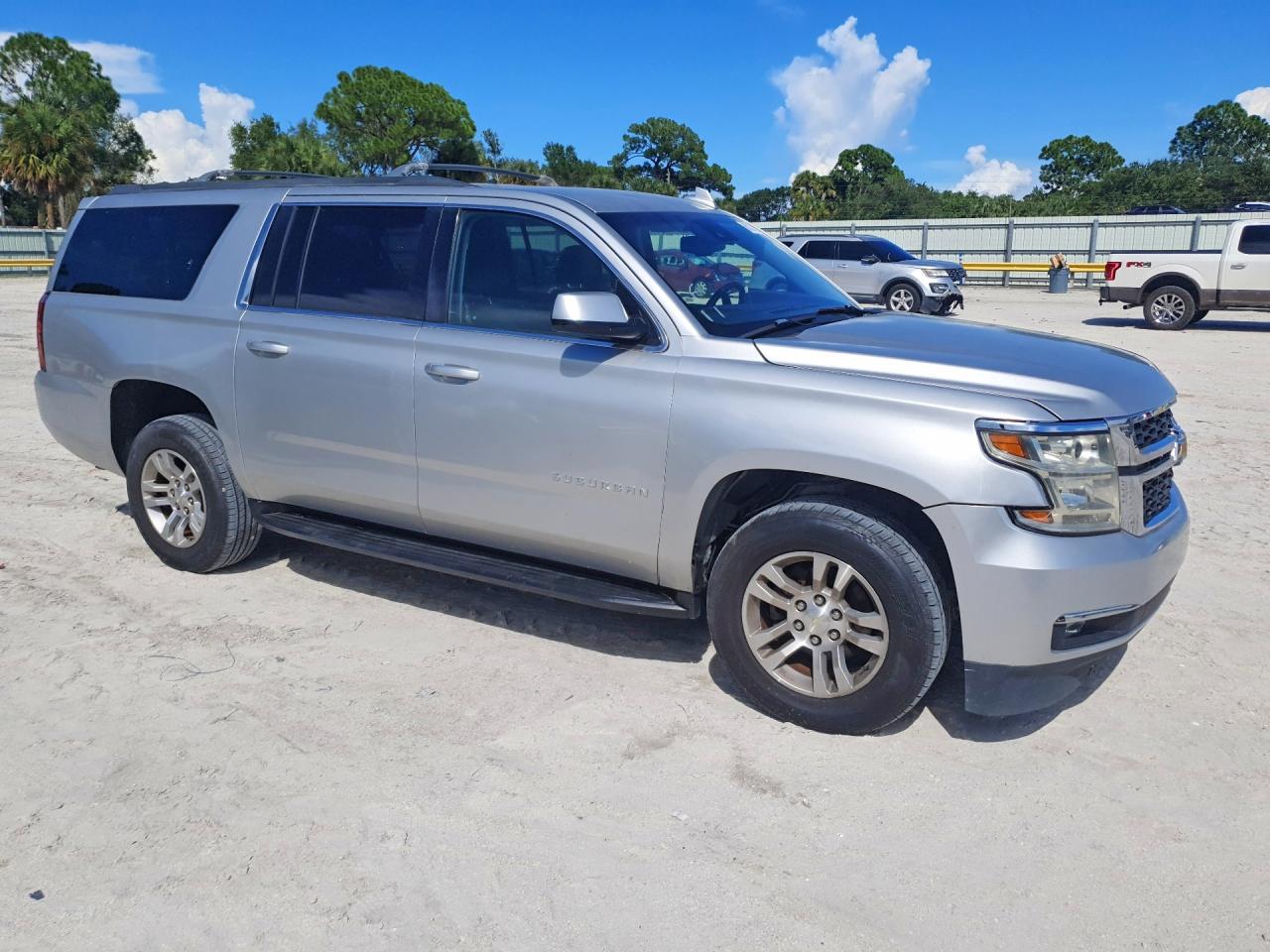 2019 Chevrolet Suburban, C150...