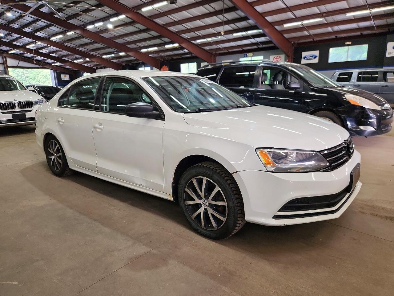 2016 Volkswagen Jetta, SE