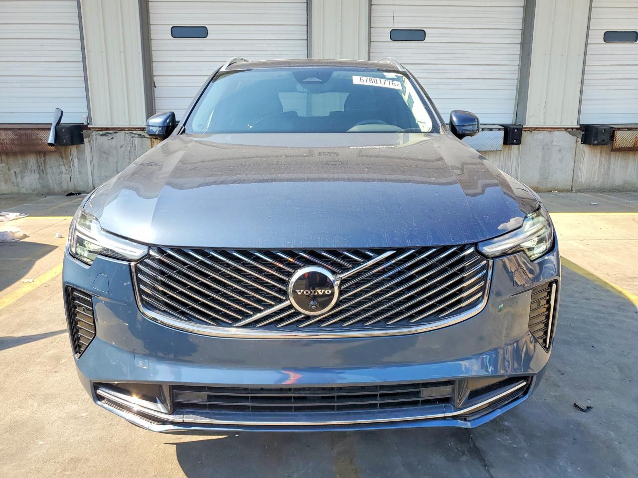 2025 Volvo XC90, Plus