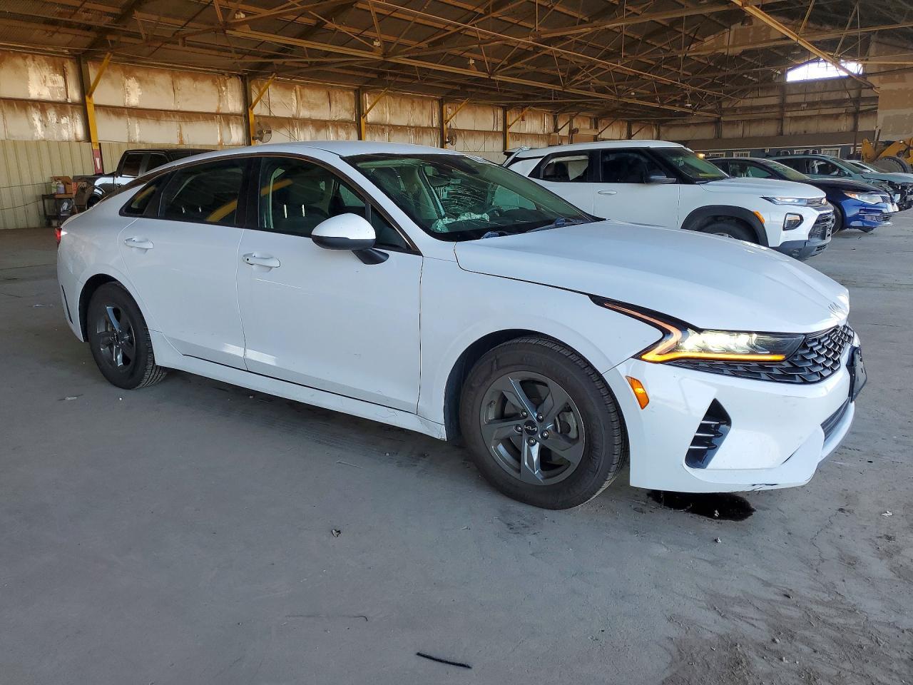 2022 KIA K5, Lxs