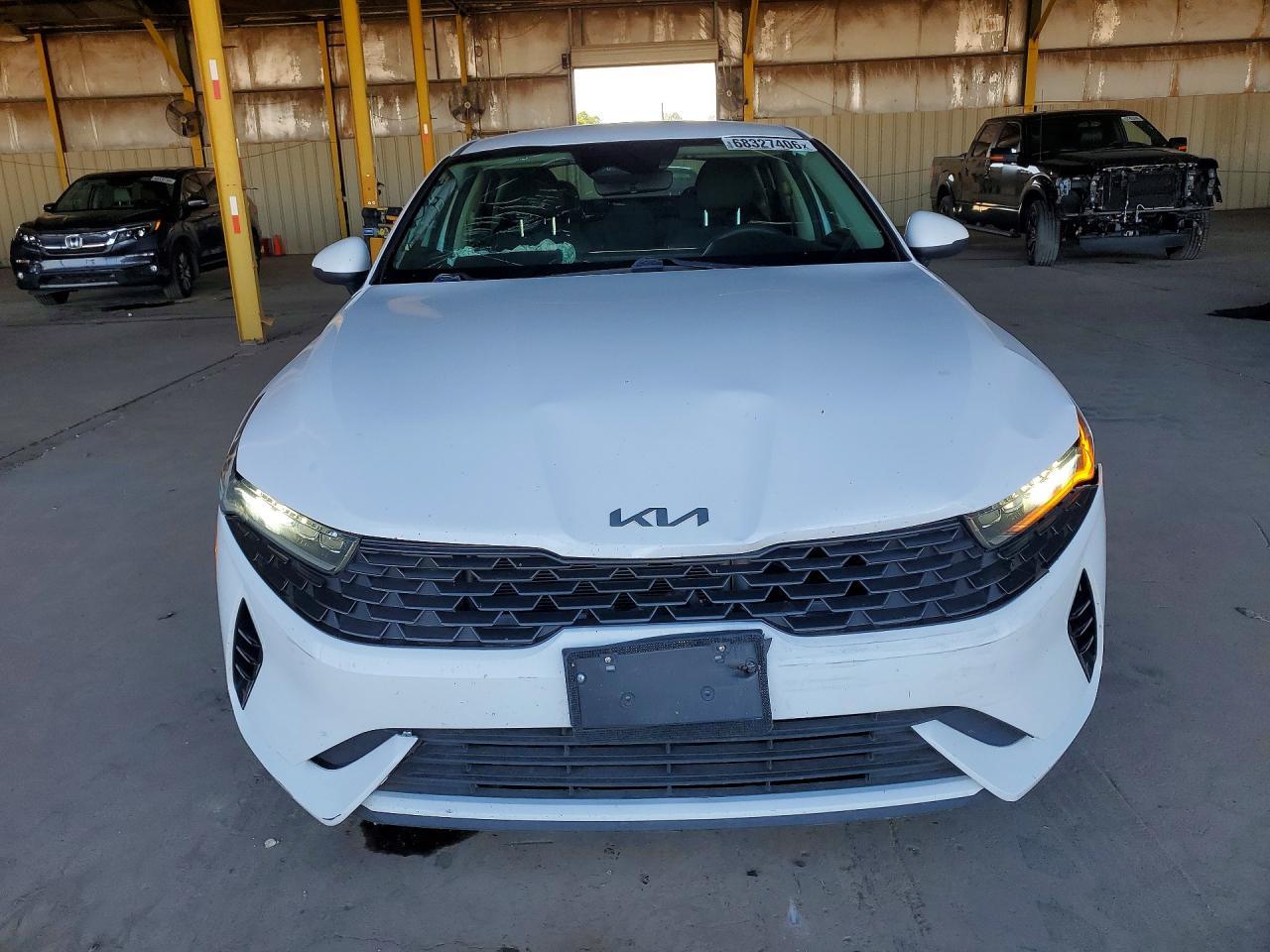 2022 KIA K5, Lxs