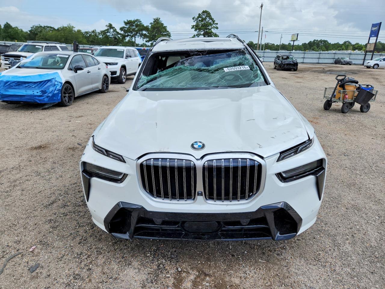 2025 BMW X7, Xdrive40I