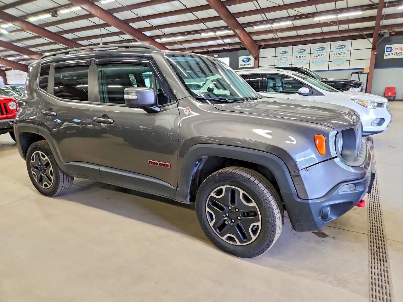2017 Jeep Renegade, Trailhawk
