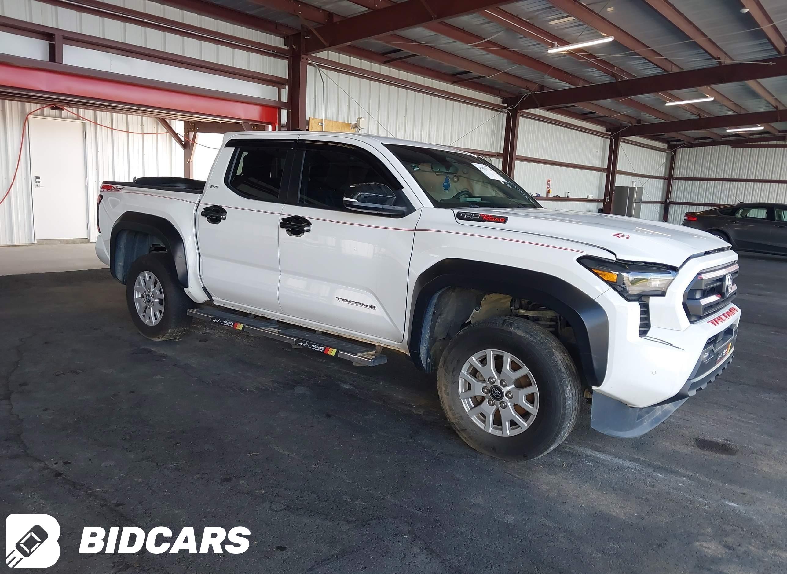 2024 Toyota Tacoma, SR5