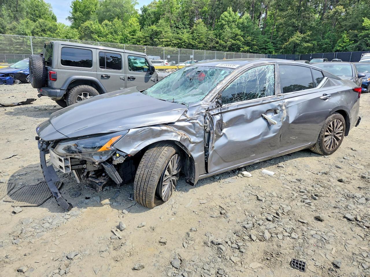 2023 Nissan Altima, SV