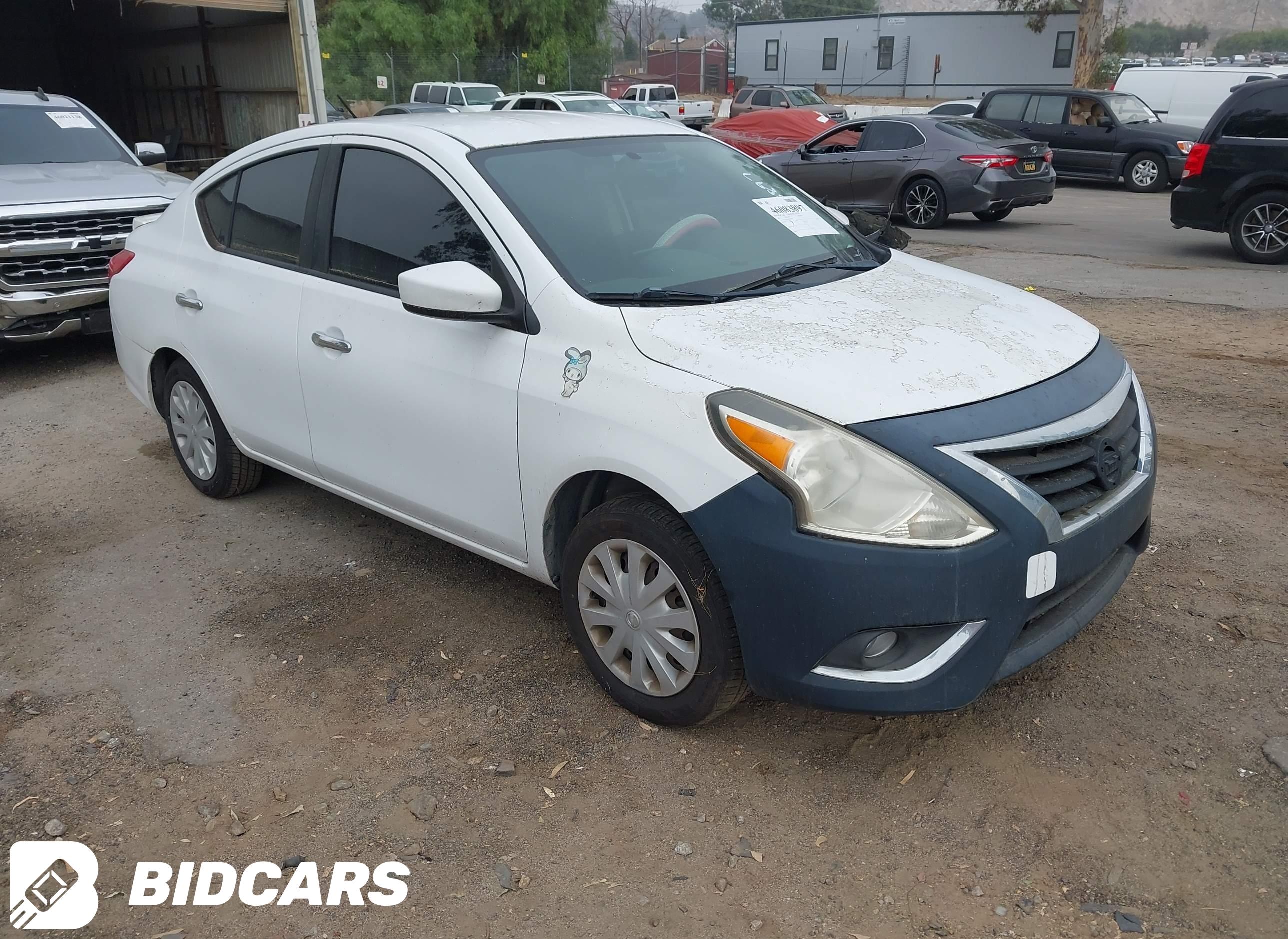 2015 Nissan Versa, 1.6 SV