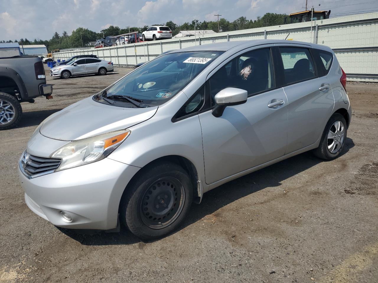 2015 Nissan Versa
