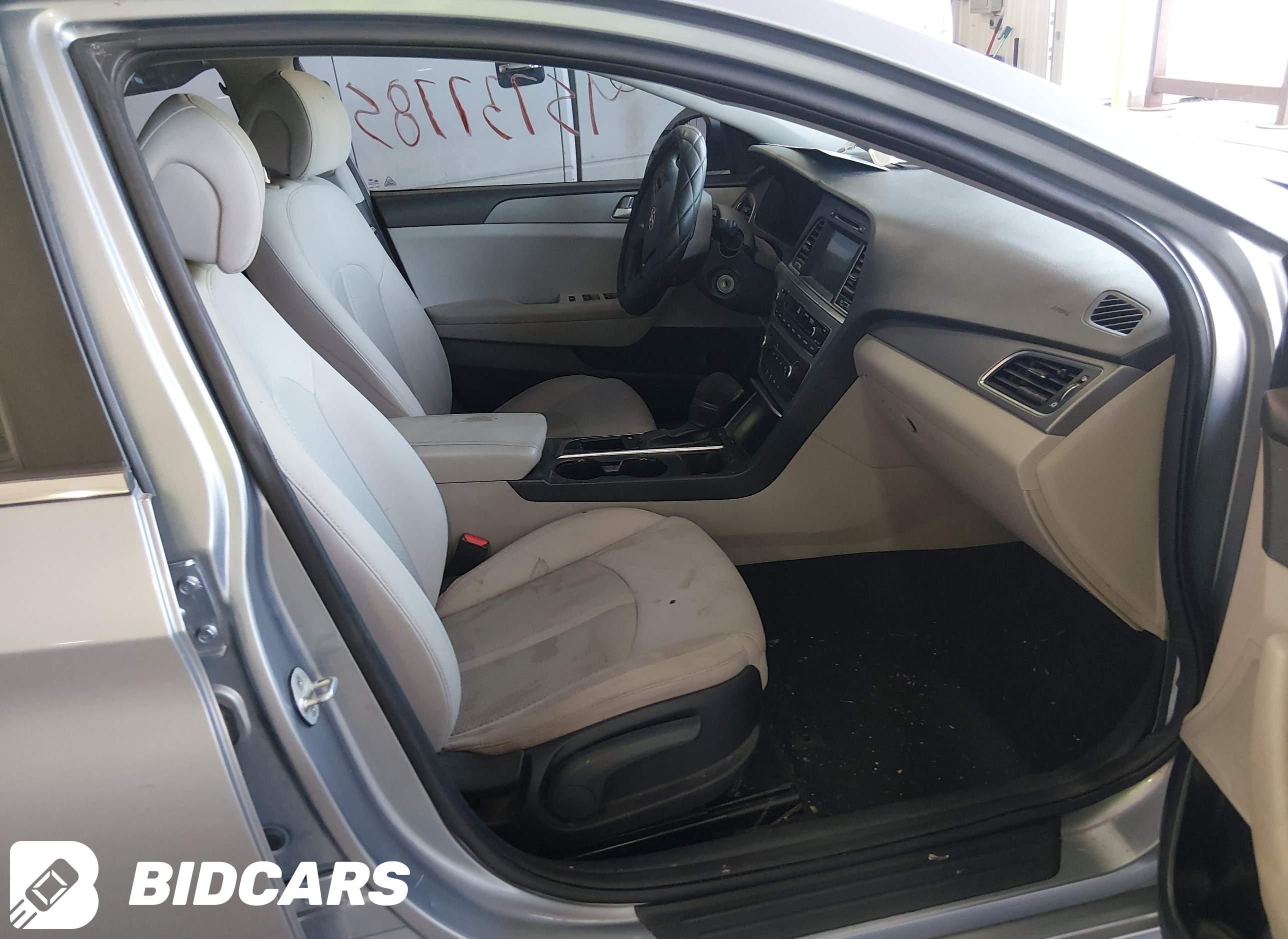 2016 Hyundai Sonata, SE