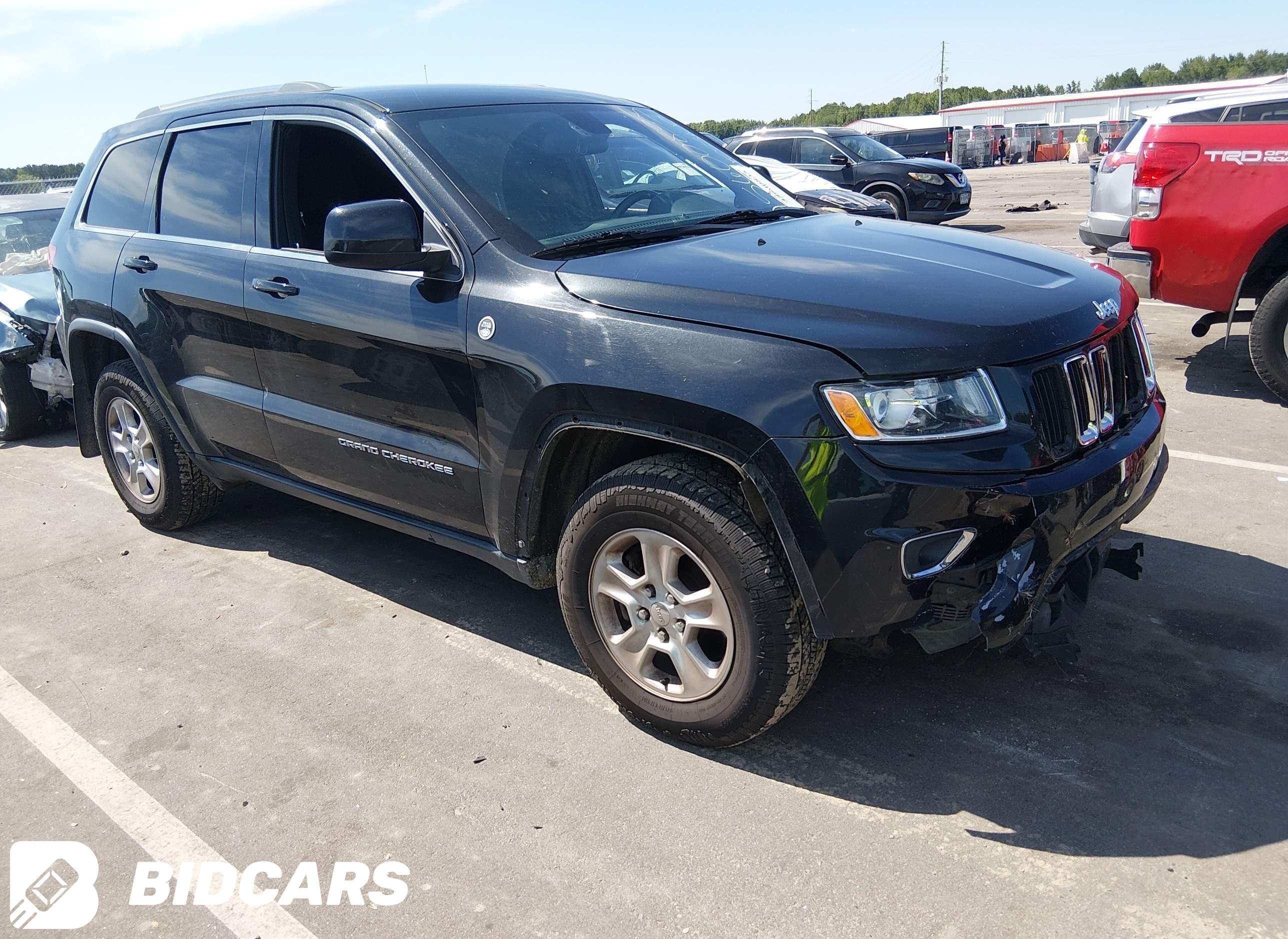 2015 Jeep Grand Cherokee, Laredo