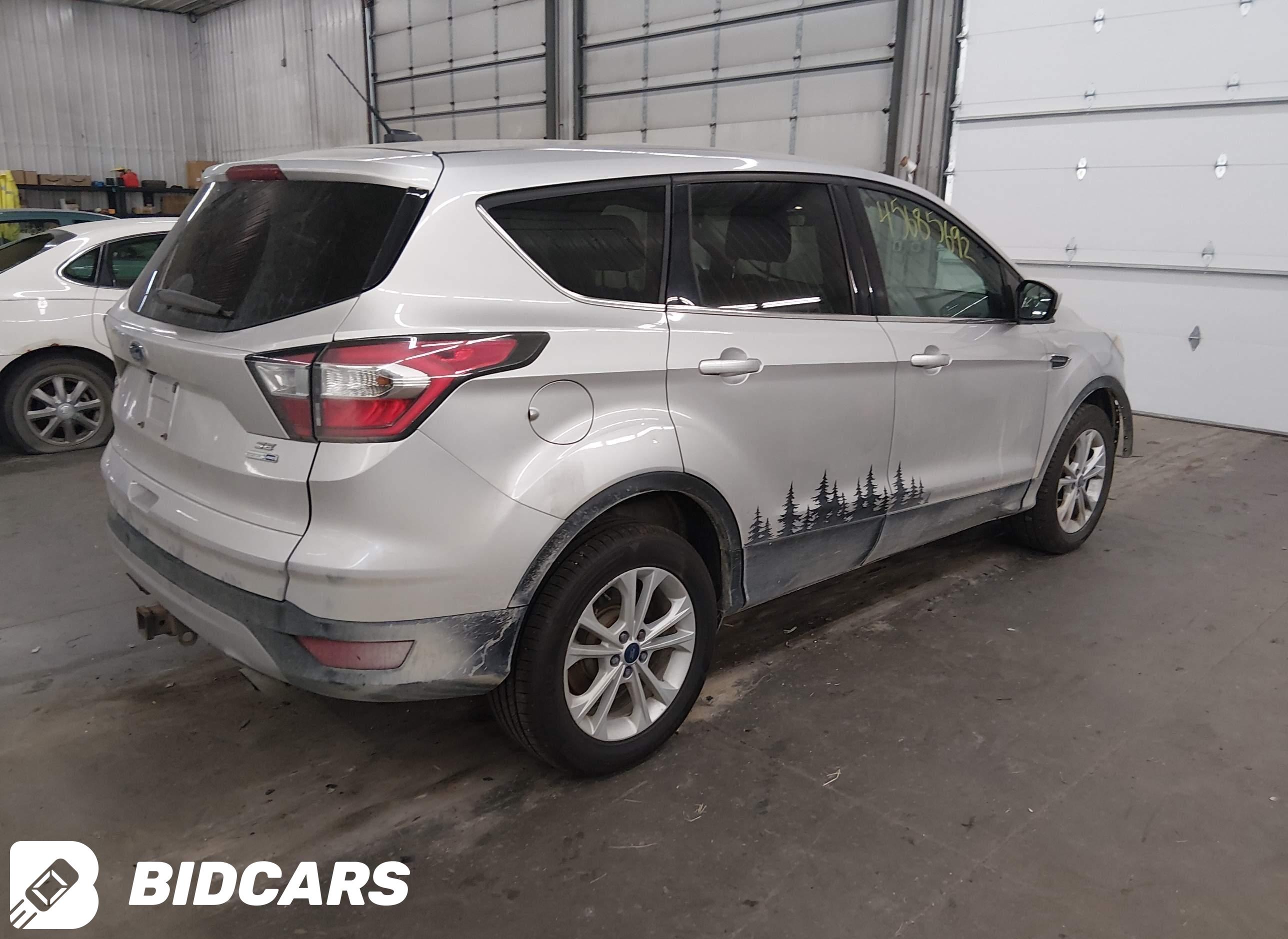 2017 Ford Escape, SE