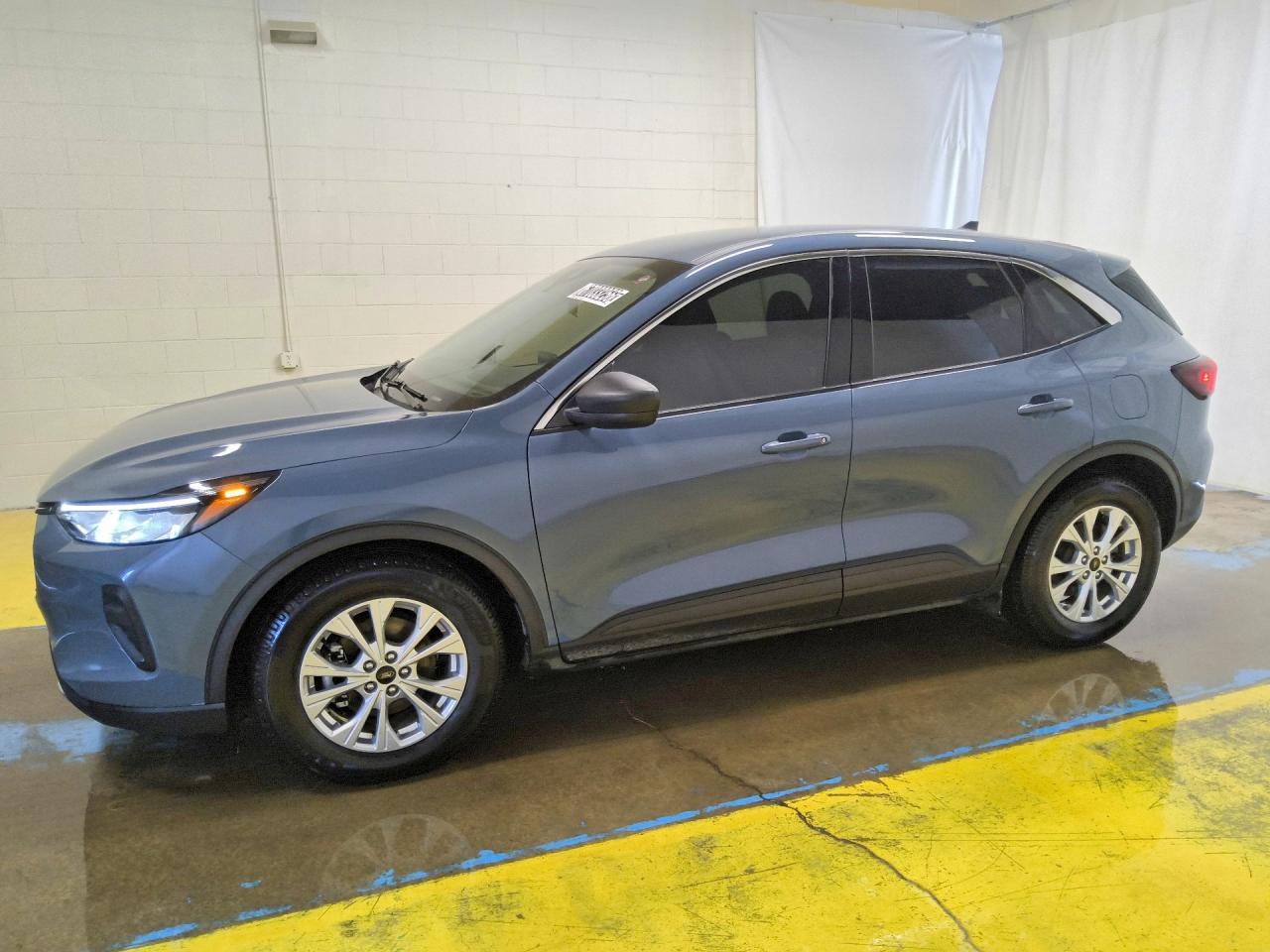2023 Ford Escape, Active