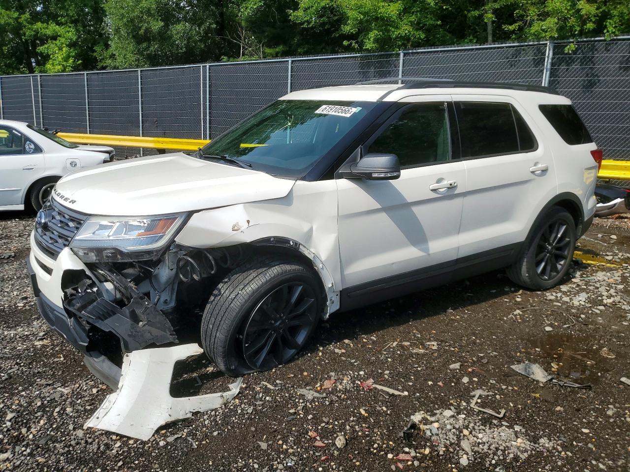2019 Ford Explorer, Xlt