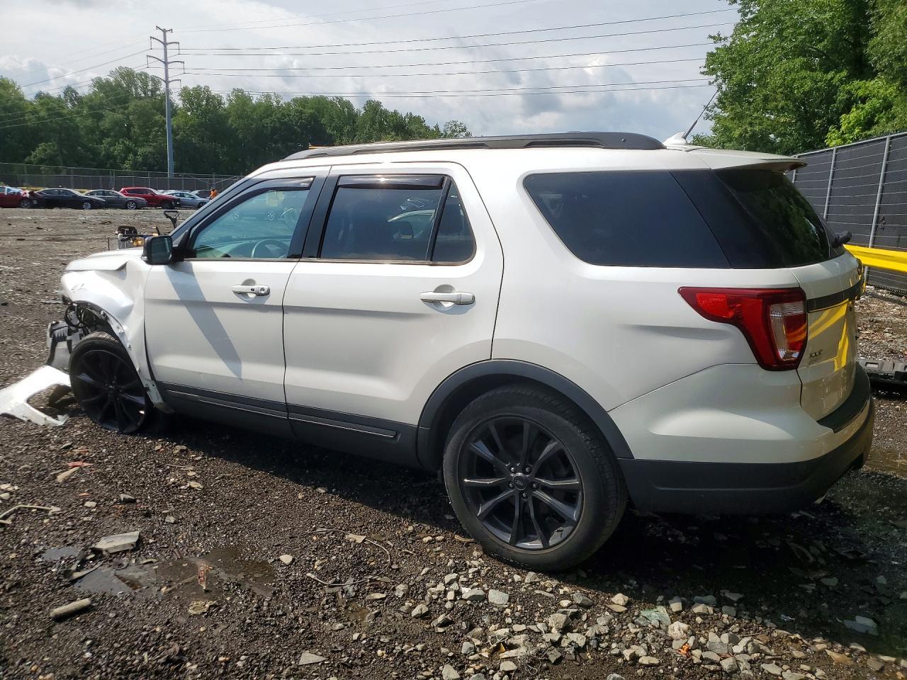 2019 Ford Explorer, Xlt