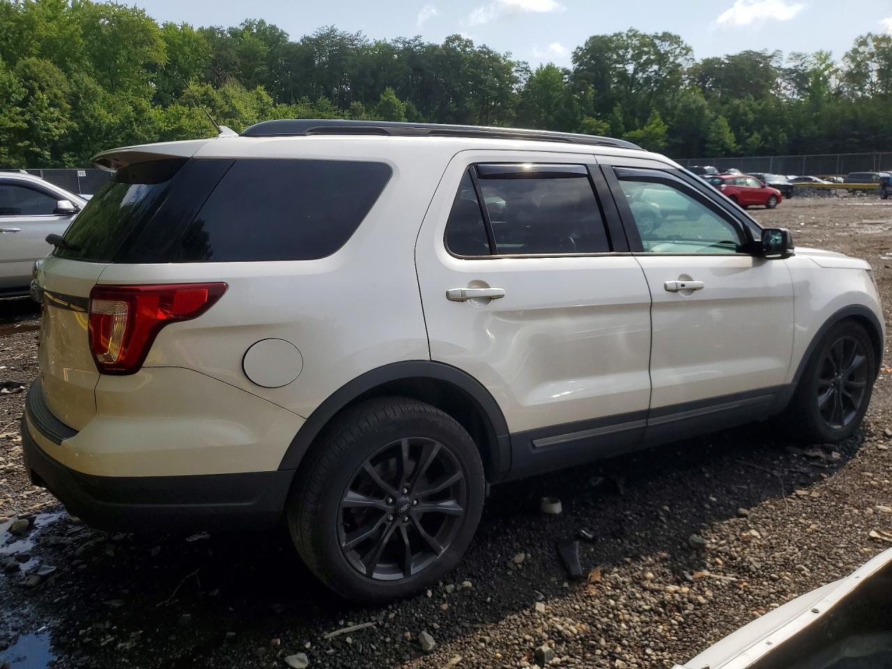 2019 Ford Explorer, Xlt