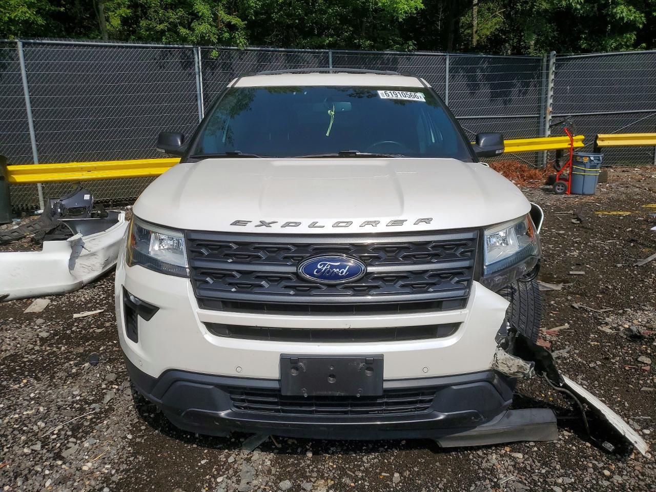 2019 Ford Explorer, Xlt