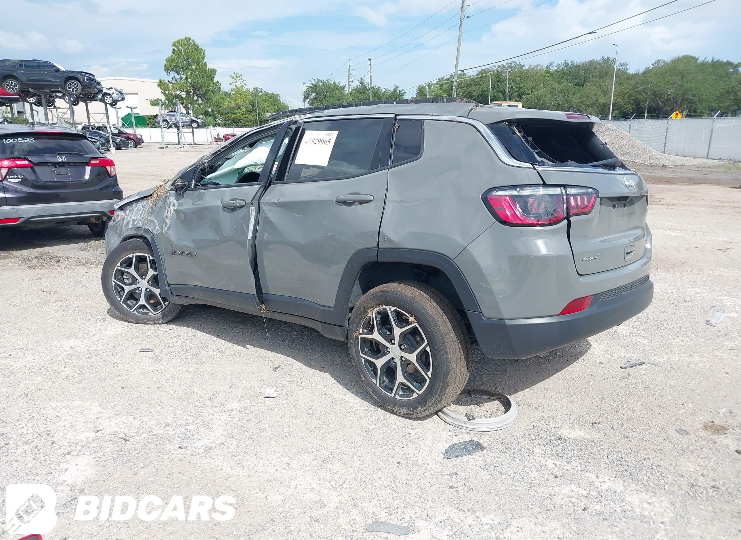 2024 Jeep Compass, Latitude 4X4