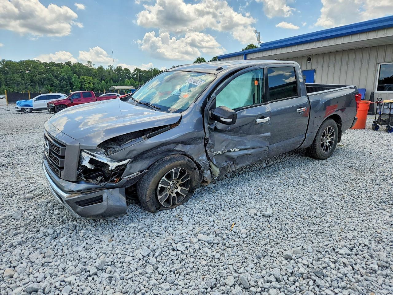 2020 Nissan Titan, S