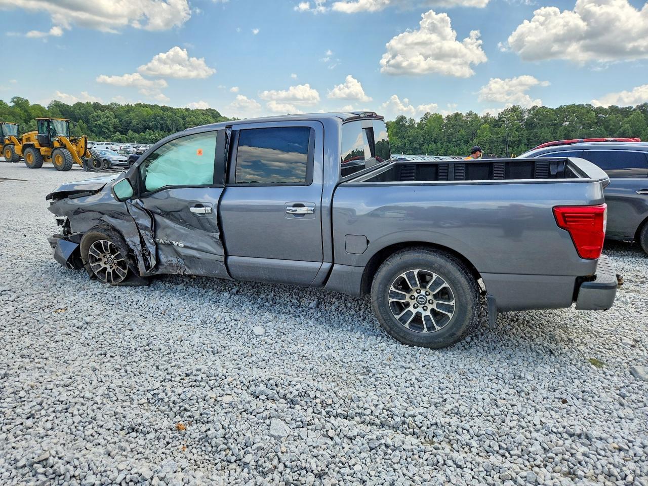 2020 Nissan Titan, S