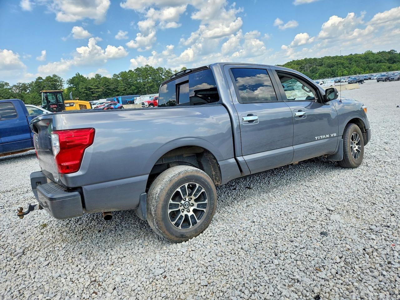 2020 Nissan Titan, S