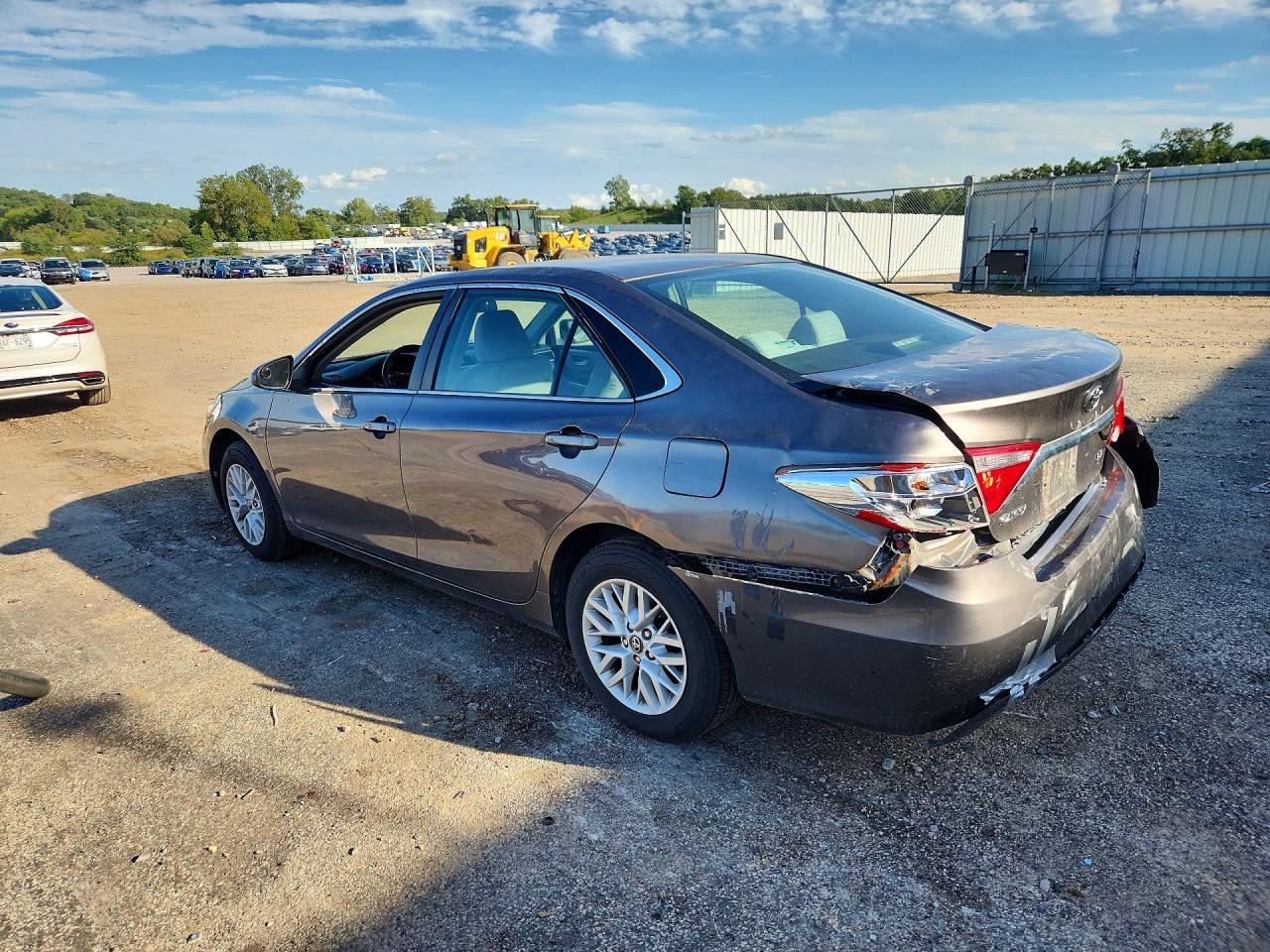 2016 Toyota Camry, LE