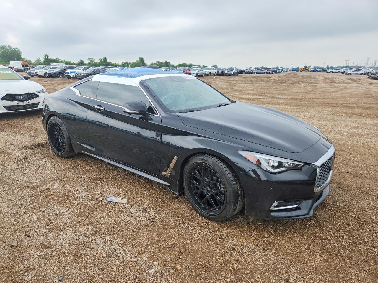 2022 Infiniti Q60, Luxe