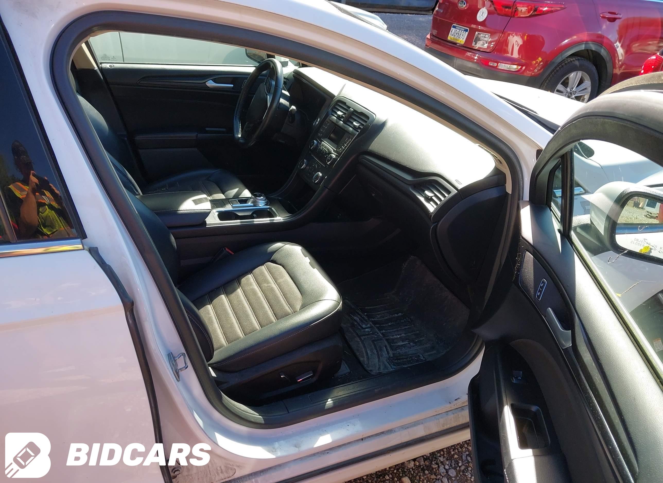 2018 Ford Fusion, SE
