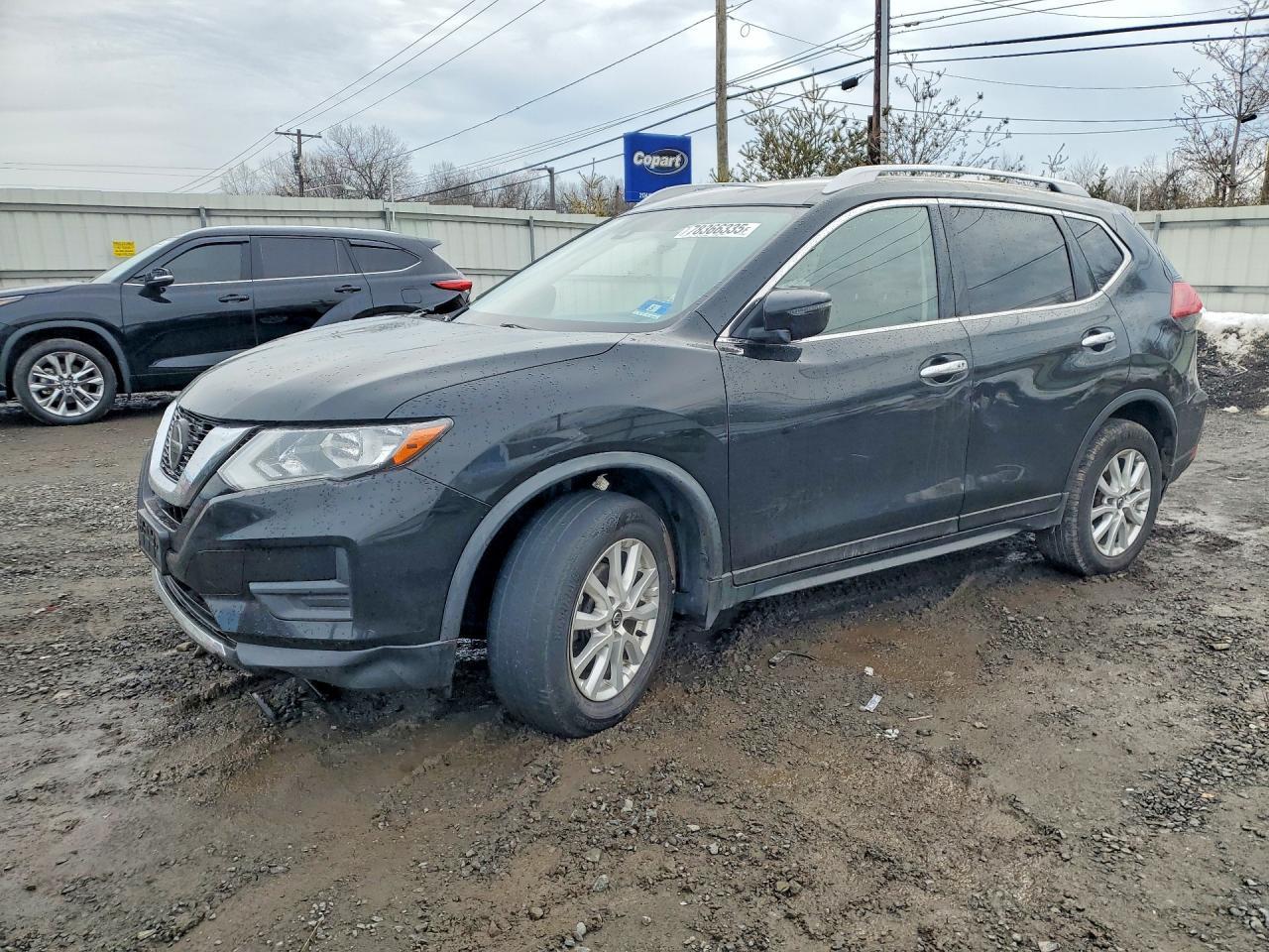 2020 Nissan Rogue, SV