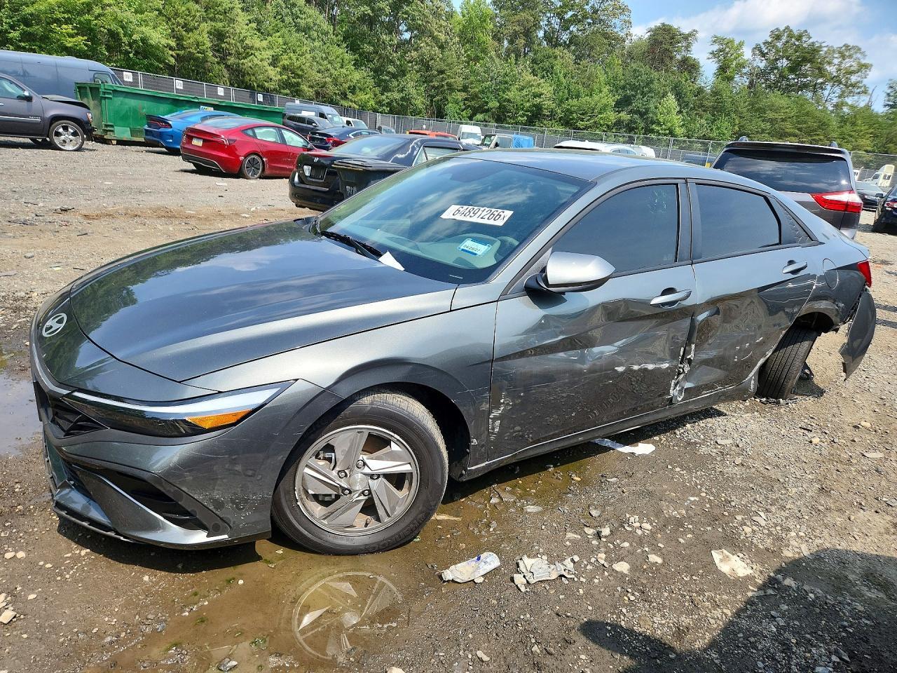 2026 Hyundai Elantra, SE