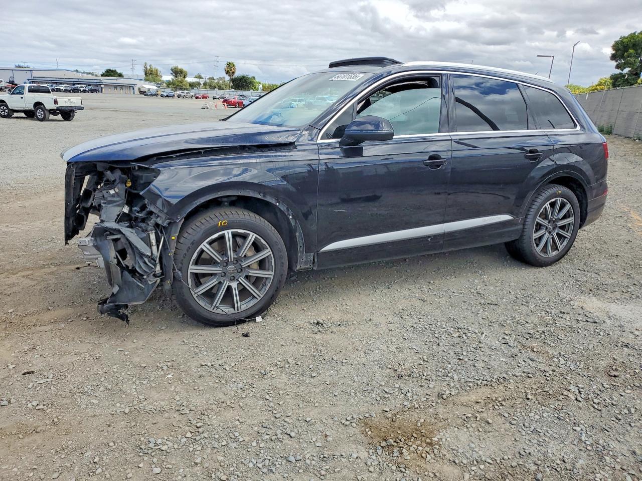 2017 Audi Q7, Premium Plus