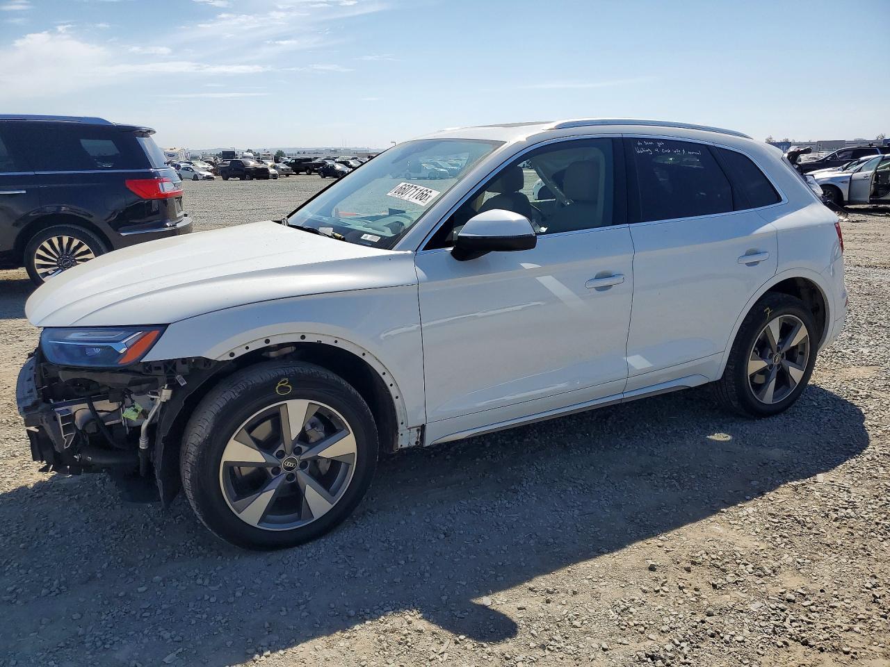 2022 Audi Q5, Premium Plus 40