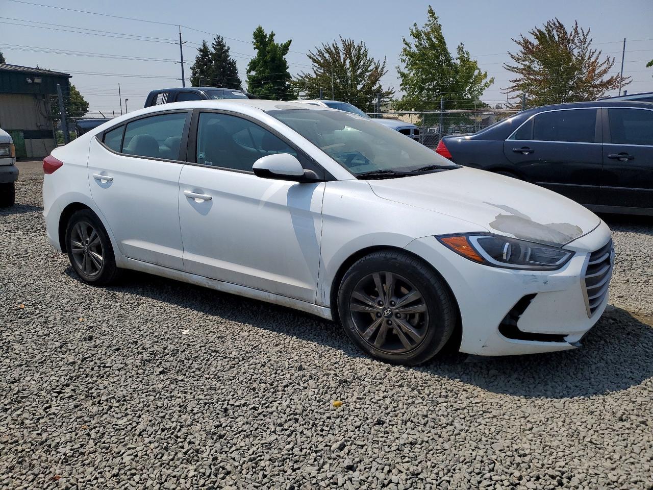2017 Hyundai Elantra, SE