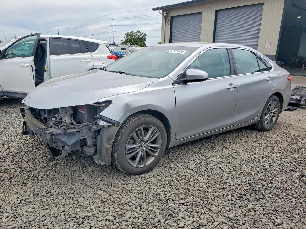 2015 Toyota Camry, SE