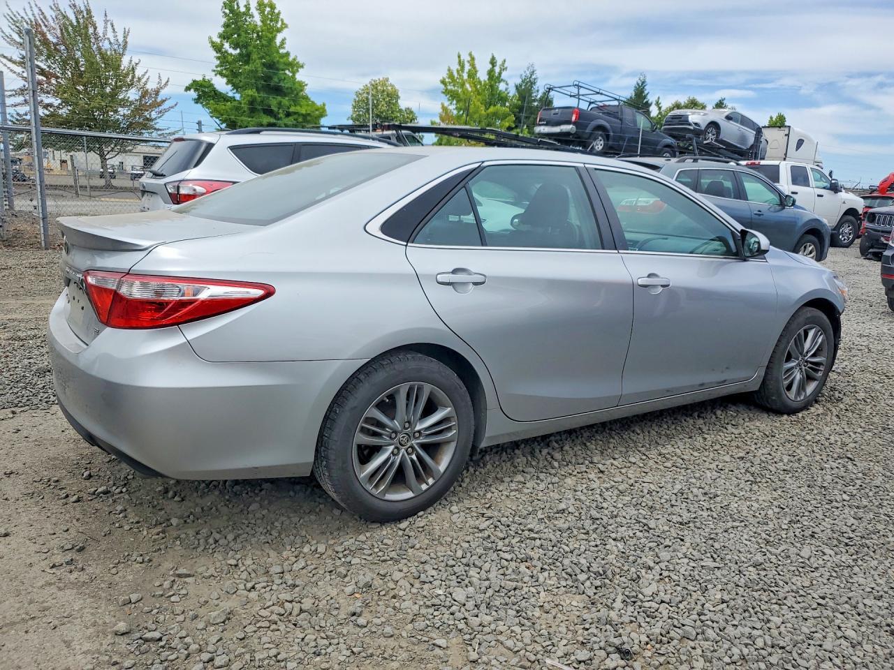 2015 Toyota Camry, SE