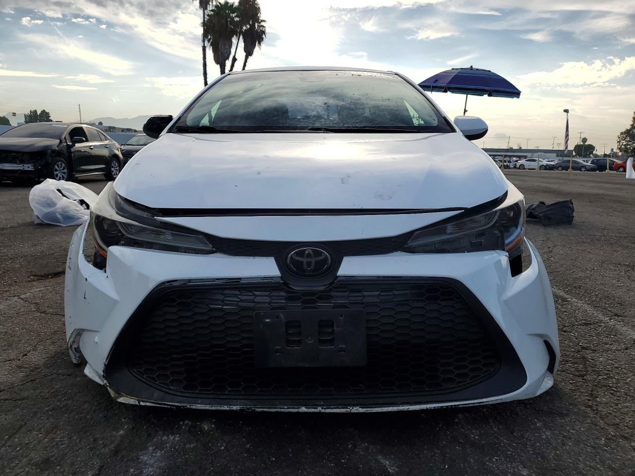 2020 Toyota Corolla, LE