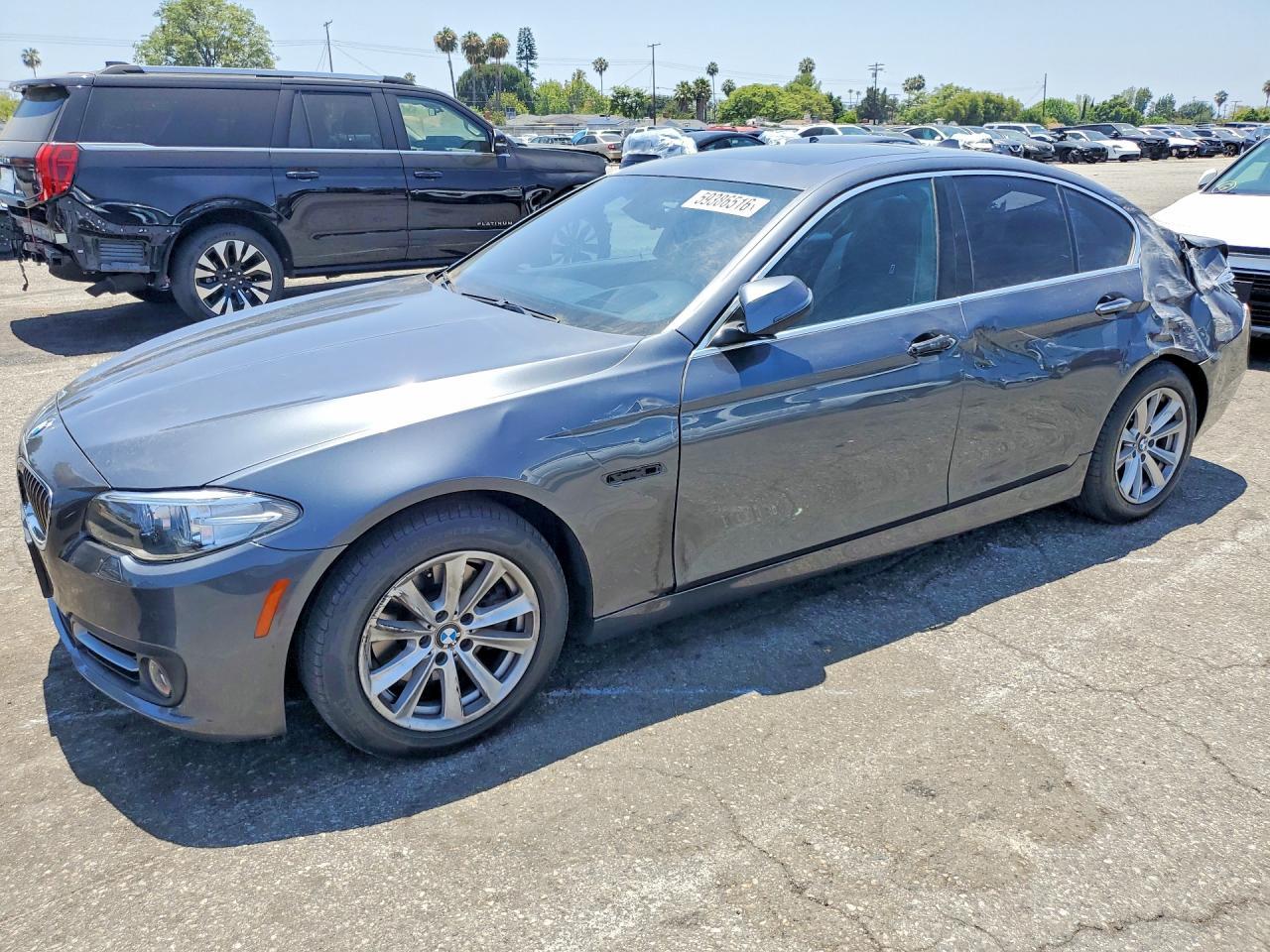 2016 BMW 5 Series, 528 I