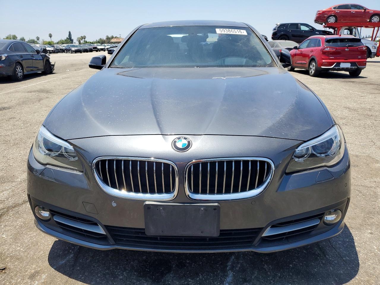 2016 BMW 5 Series, 528 I