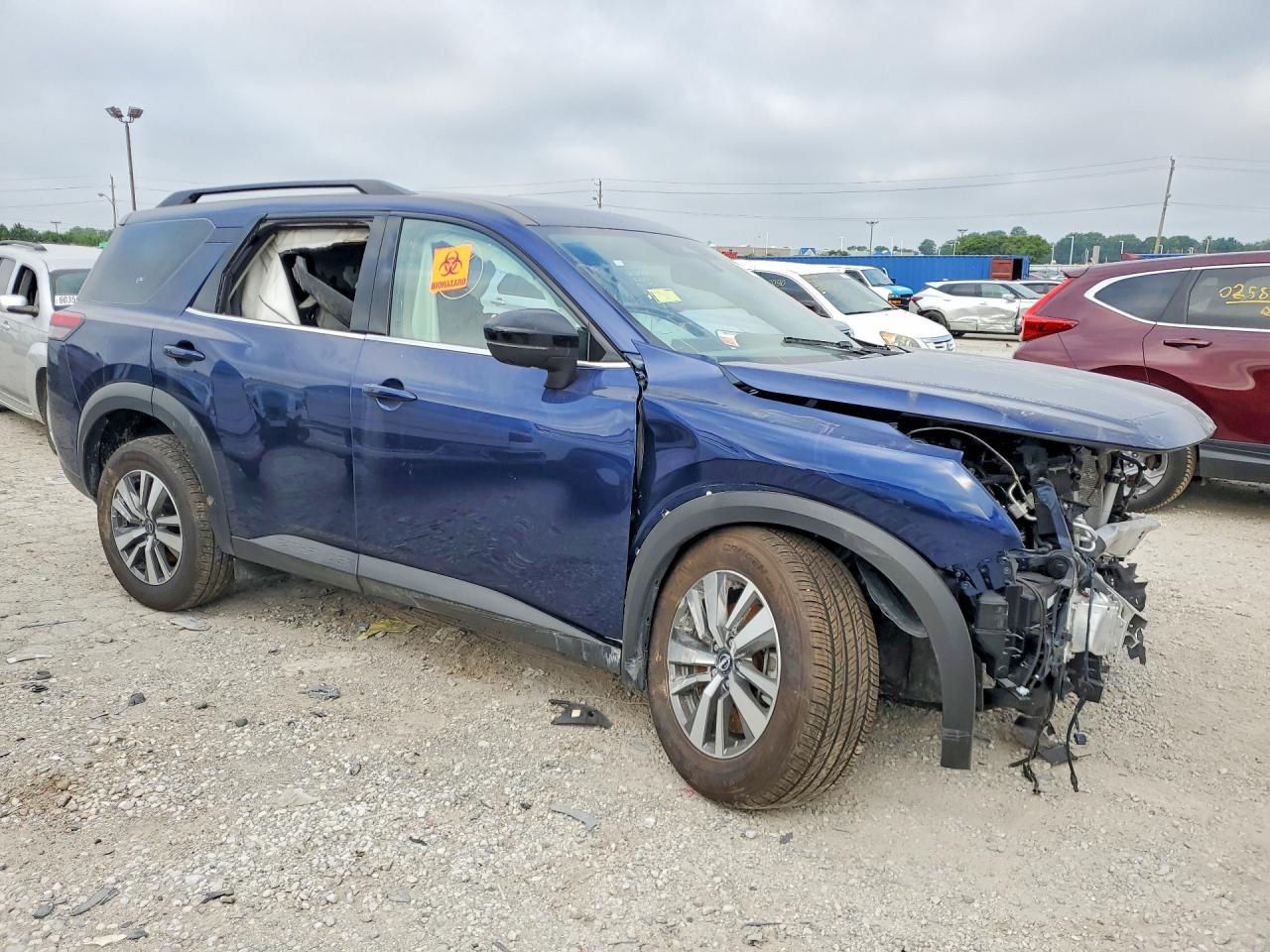2026 Nissan Pathfinder, SL