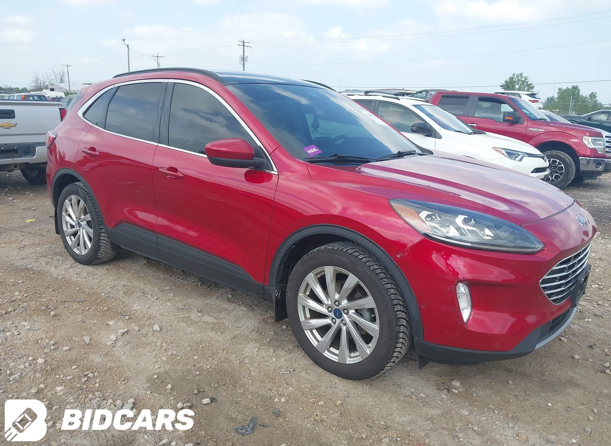 2021 Ford Escape, Titanium Hy...
