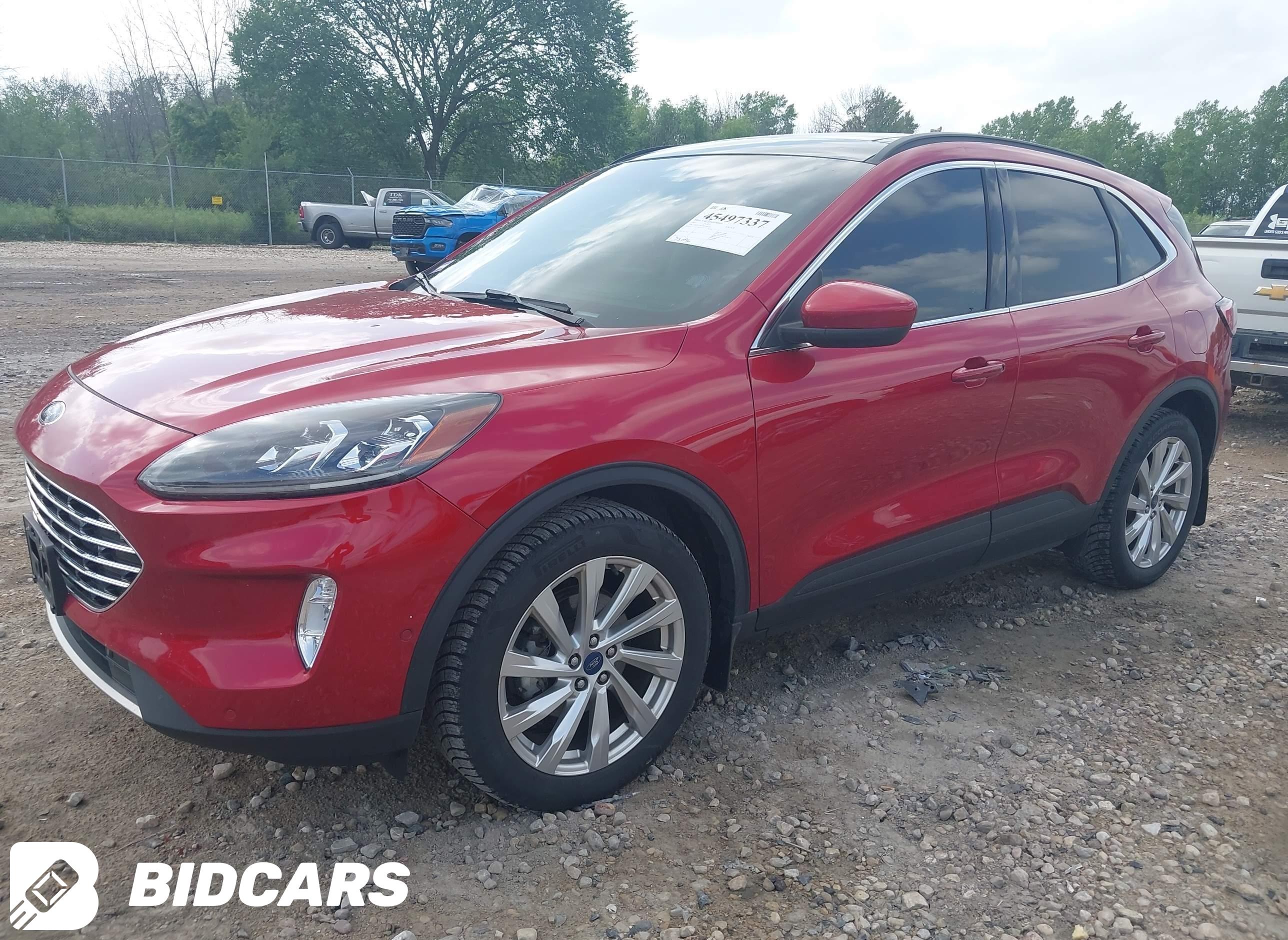 2021 Ford Escape, Titanium Hy...