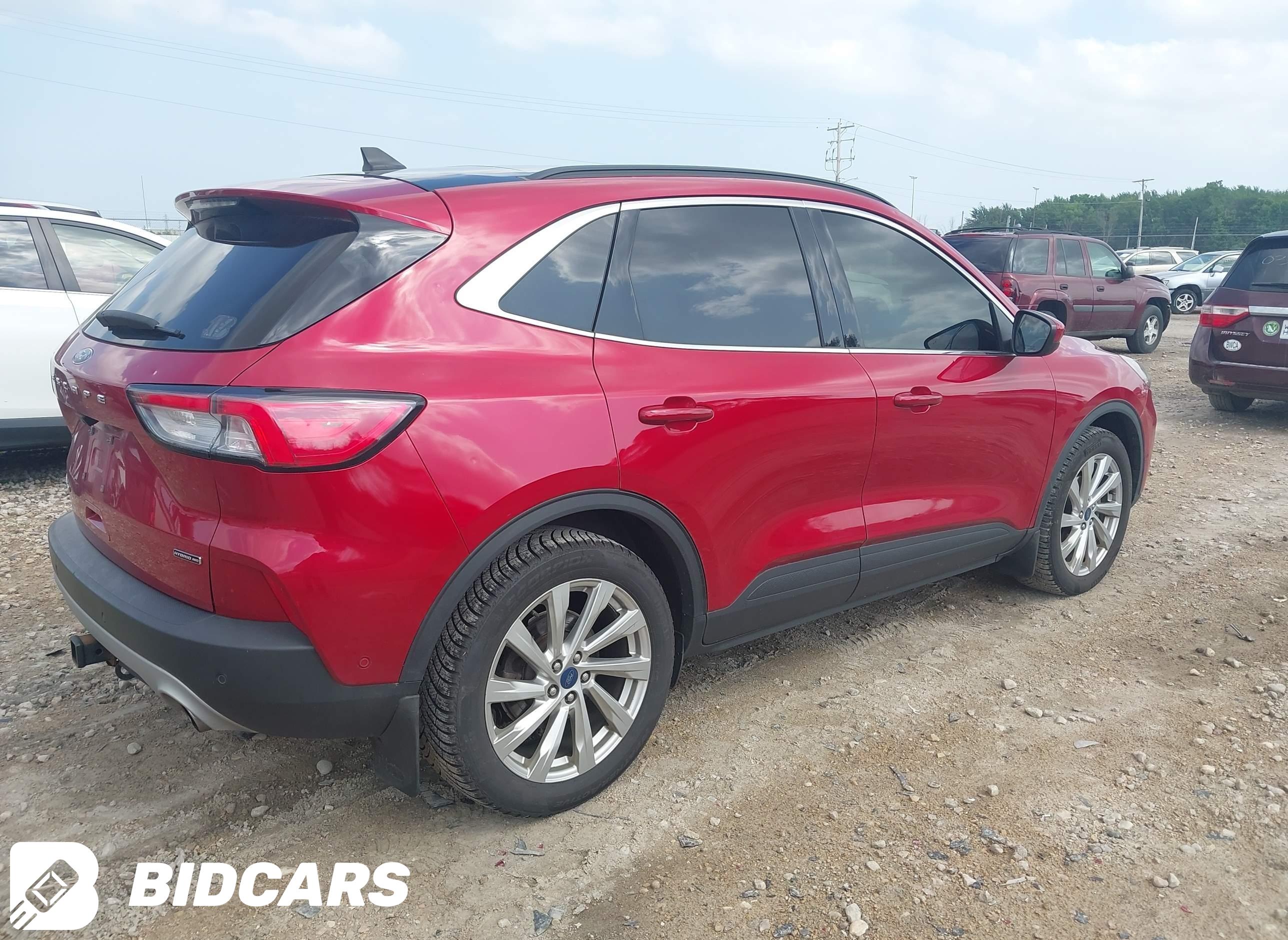 2021 Ford Escape, Titanium Hy...