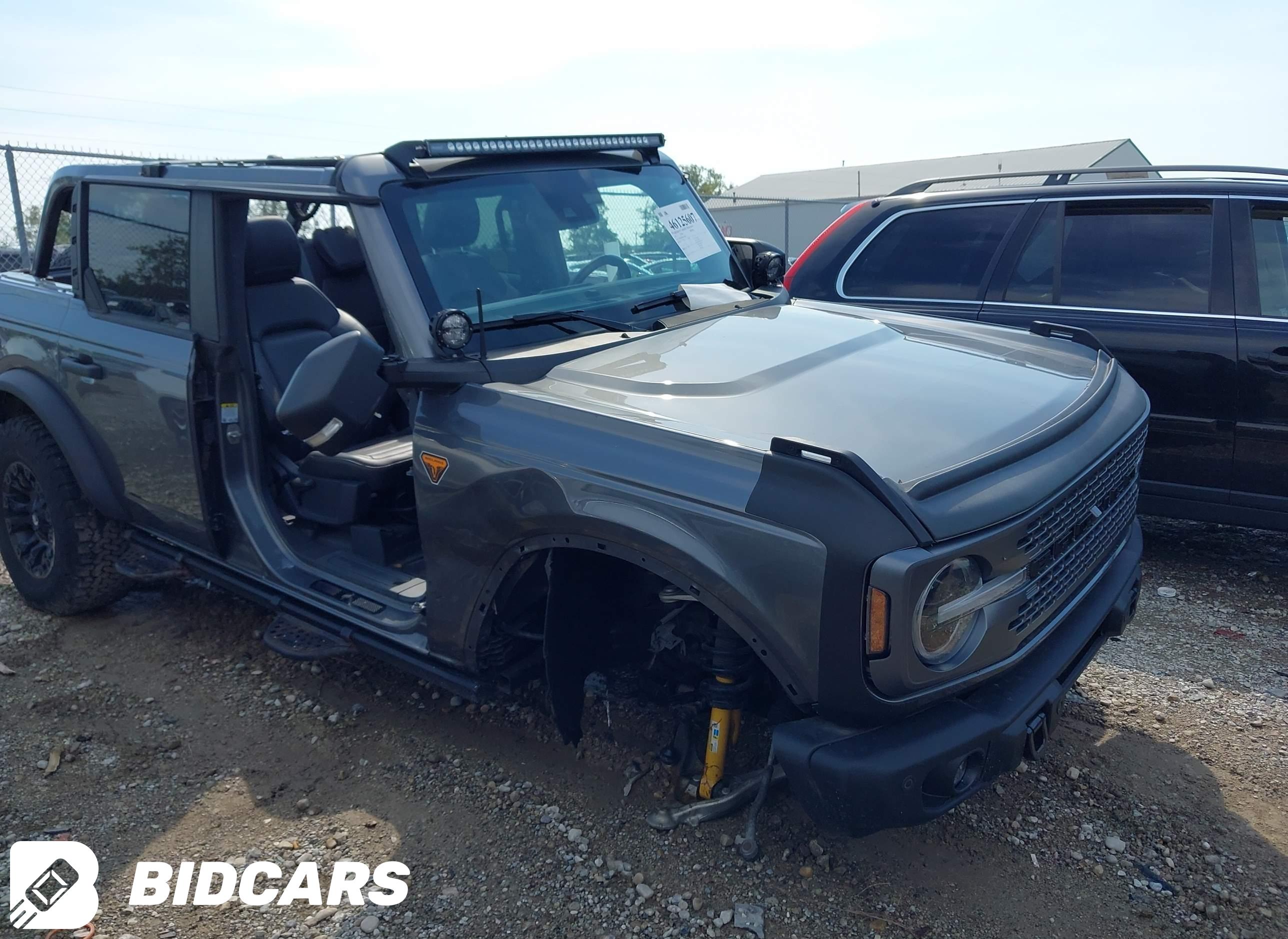 2022 Ford Bronco, Badlands