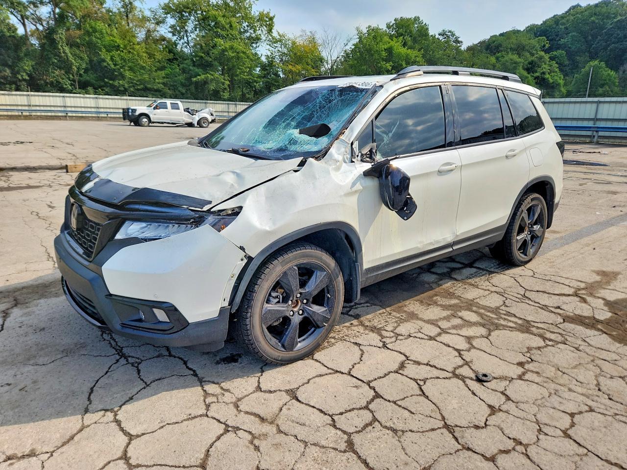 2019 Honda Passport, Elite