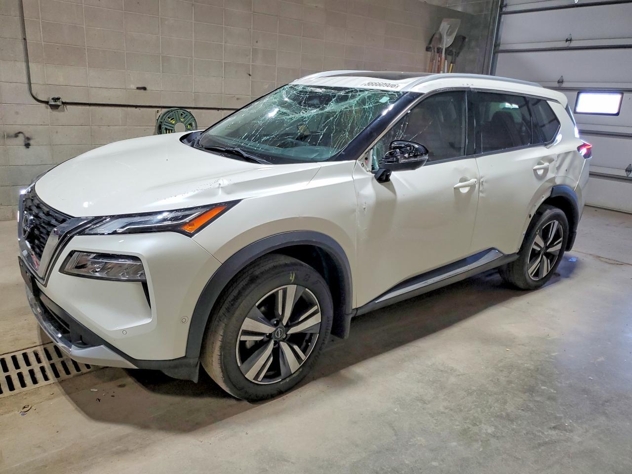 2023 Nissan Rogue, Platinum