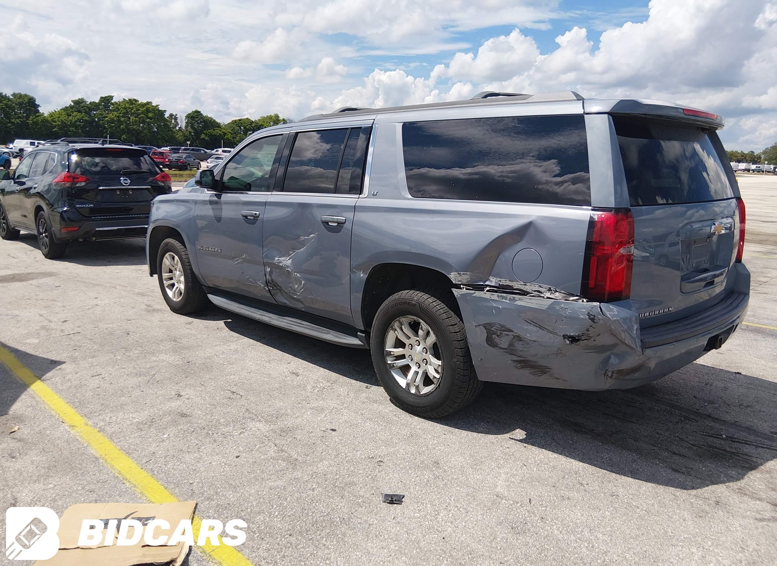 2016 Chevrolet Suburban, LT