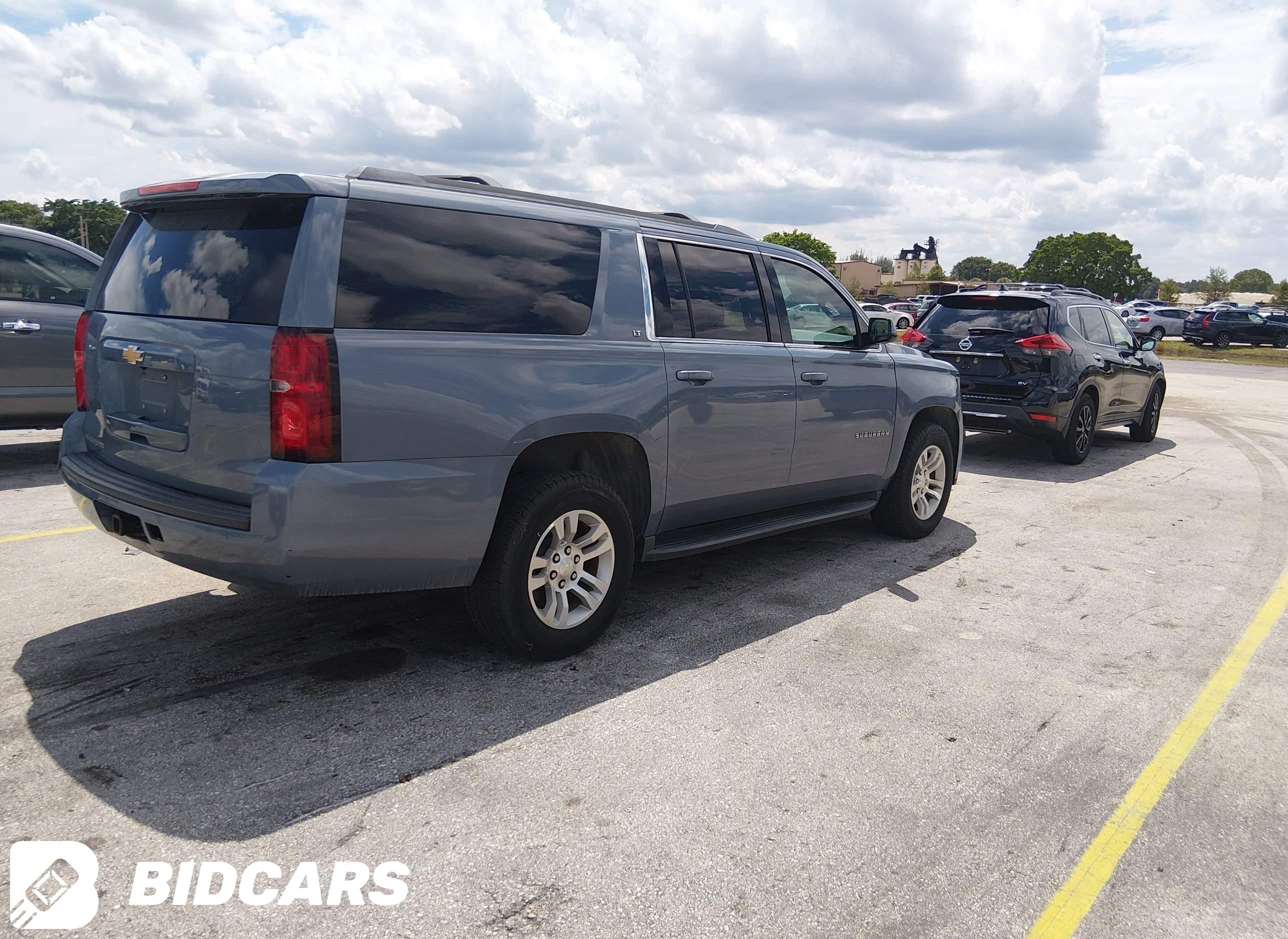 2016 Chevrolet Suburban, LT