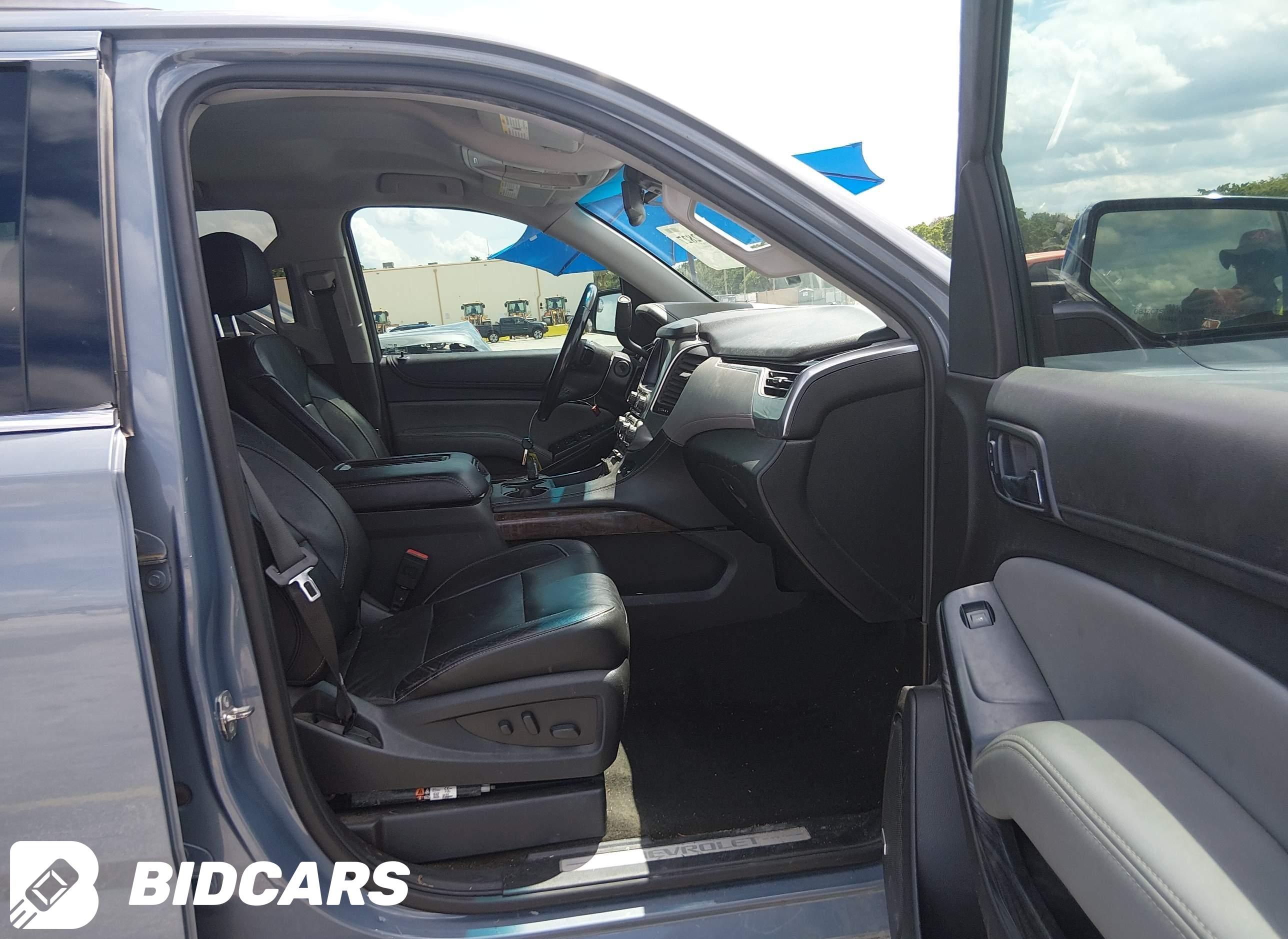 2016 Chevrolet Suburban, LT