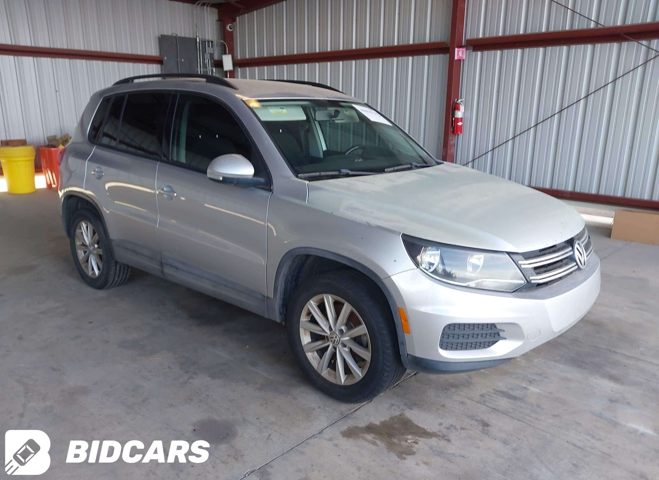 2018 Volkswagen Tiguan, Limit...