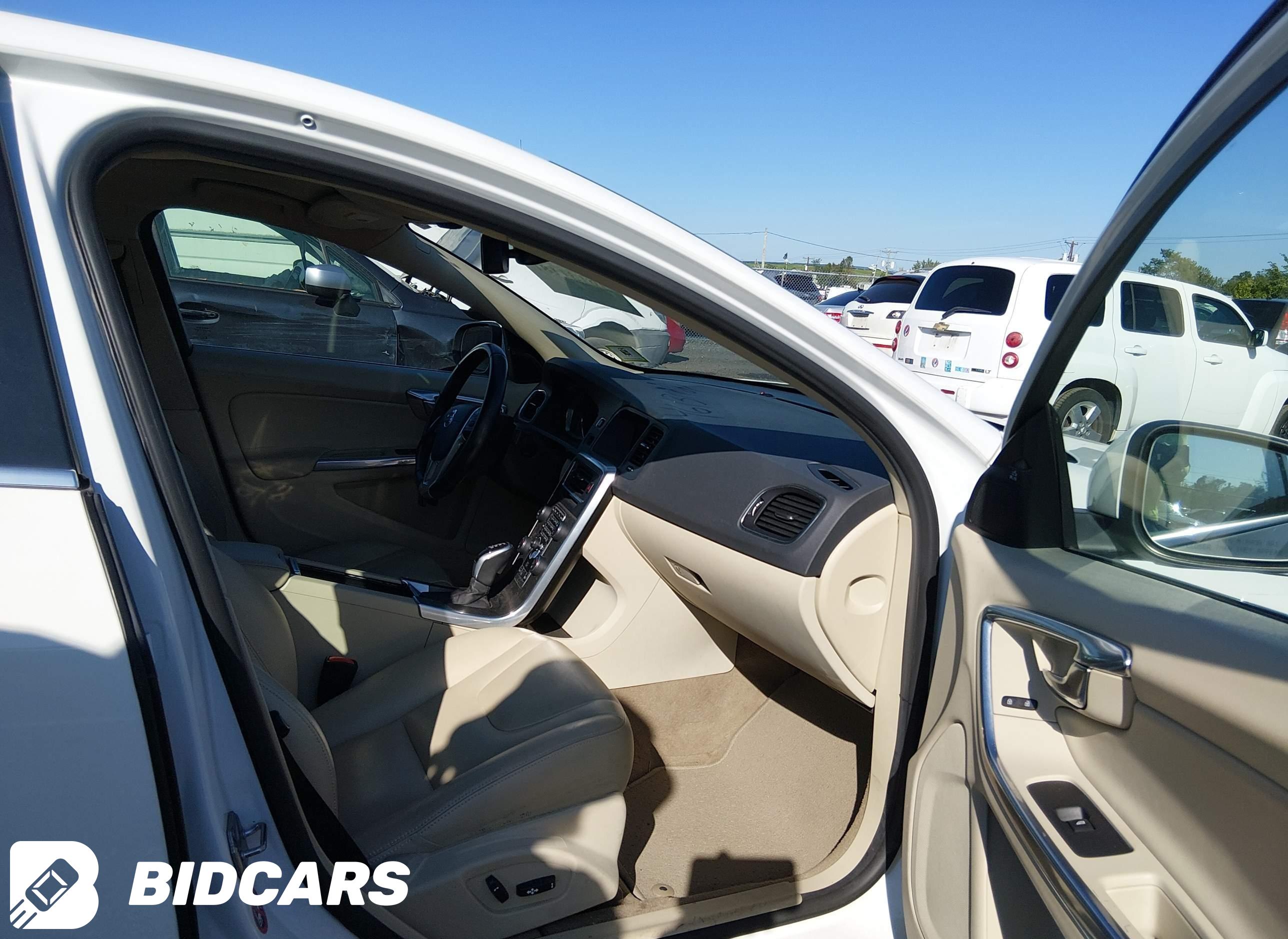 2015 Volvo S60, T5 Premier
