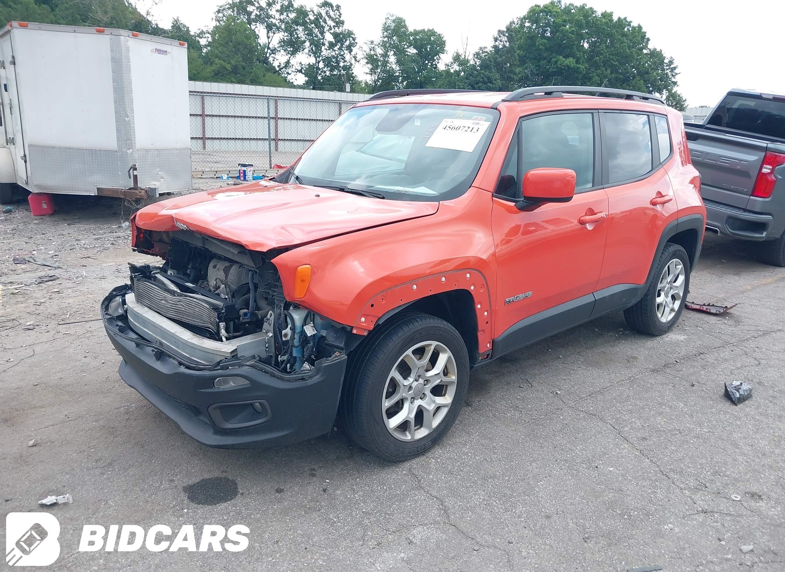 2017 Jeep Renegade, Latitude